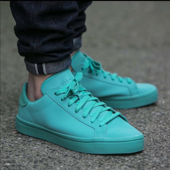 adidas court vantage adicolor